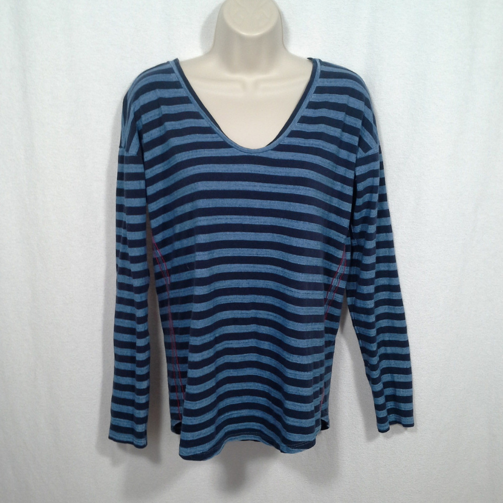 Gap top t-shirt Size S Blue stripes Back buttons - Picture 1 of 8